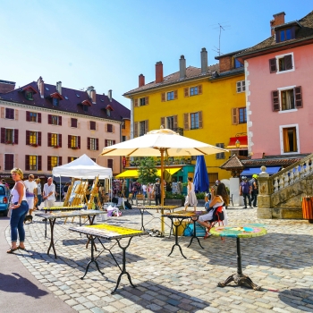 L'Importance de la Vie Locale : Un Pilier pour le Bien-être et la Croissance Personnelle